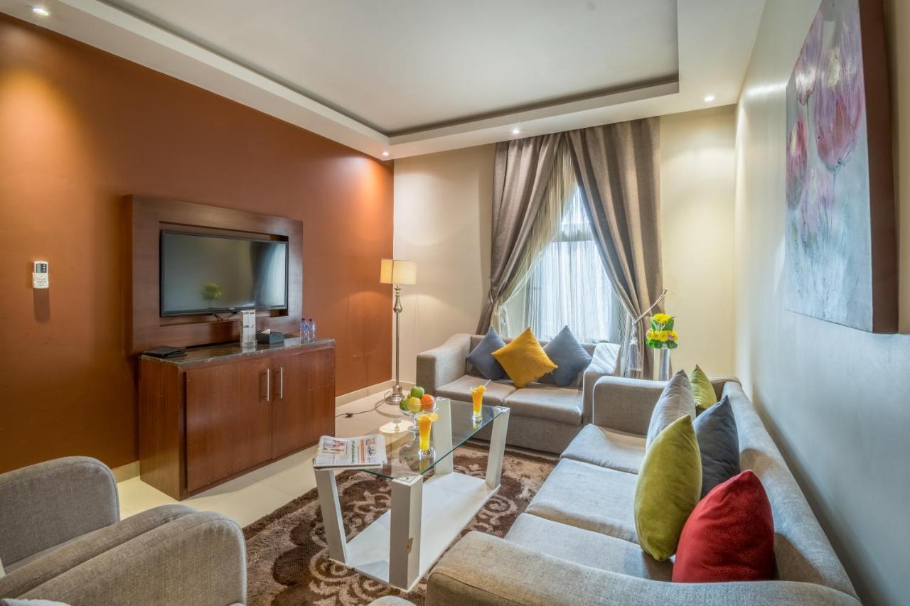 Al Muhaidb Jarir - Al Malaz Riadh Exterior foto