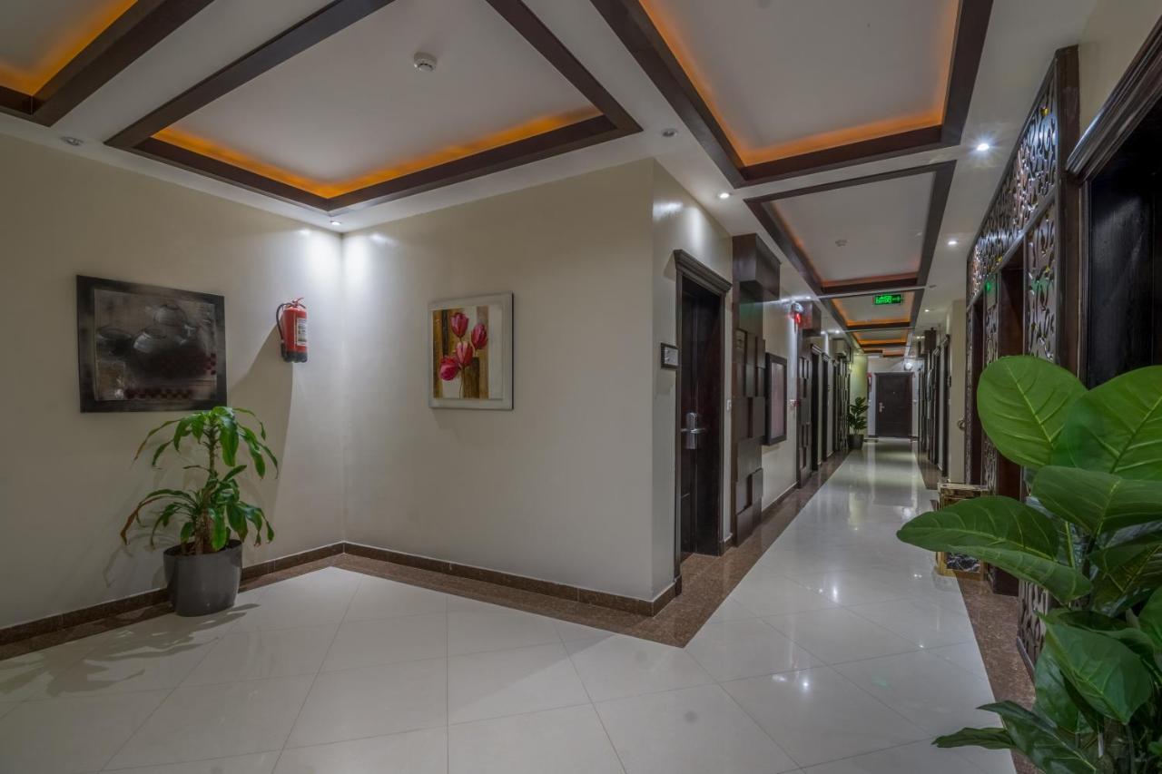Al Muhaidb Jarir - Al Malaz Riadh Exterior foto